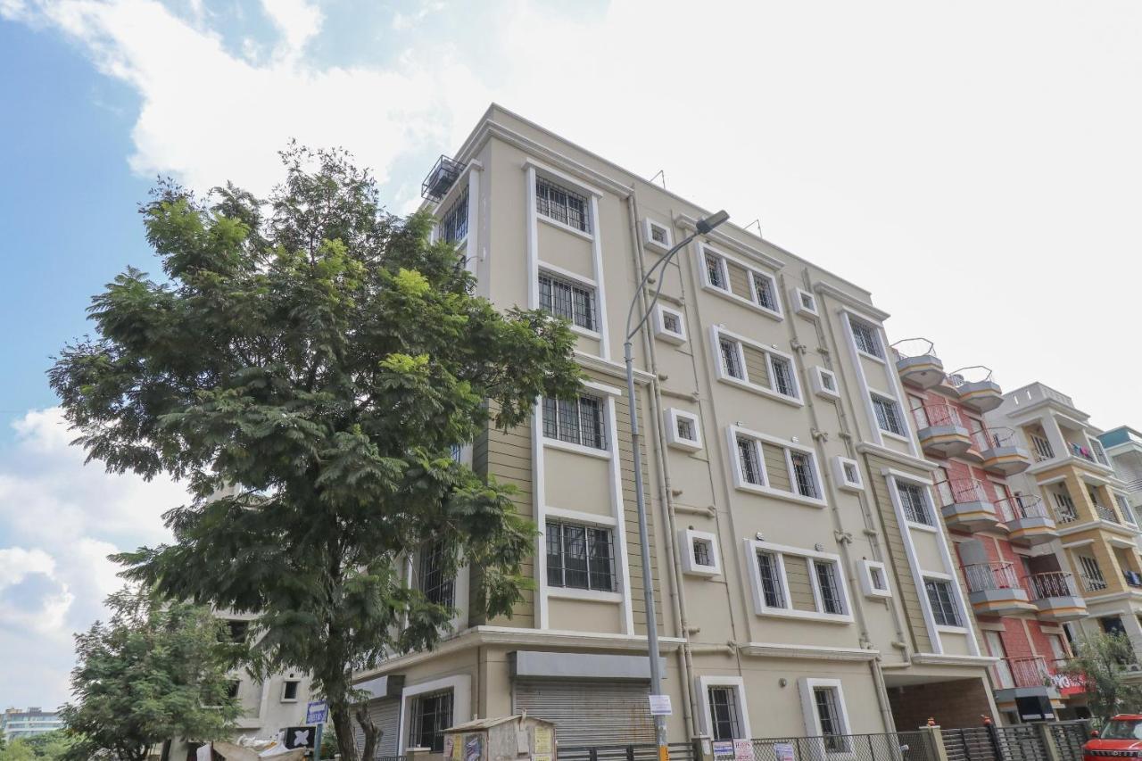Capital O 76637 Shri Krishna Villa Колката Екстер'єр фото