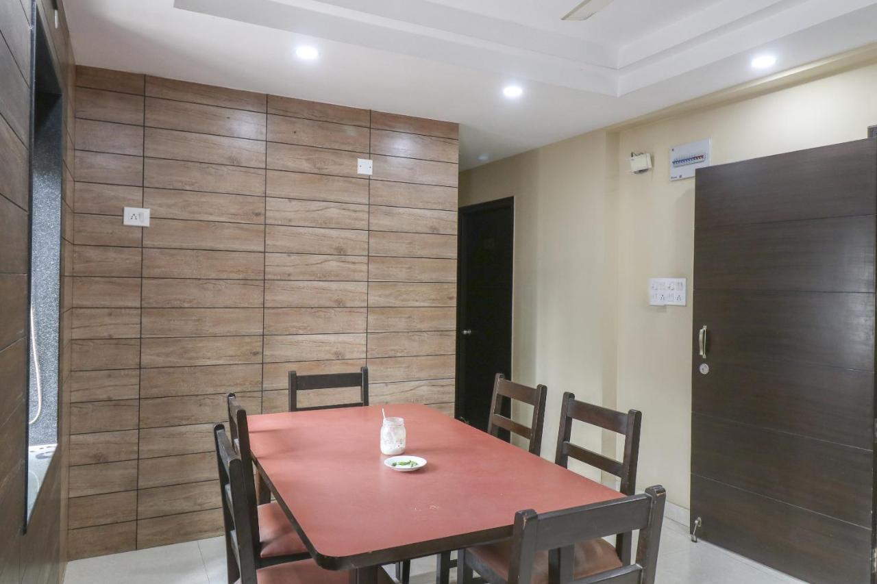 Capital O 76637 Shri Krishna Villa Колката Екстер'єр фото